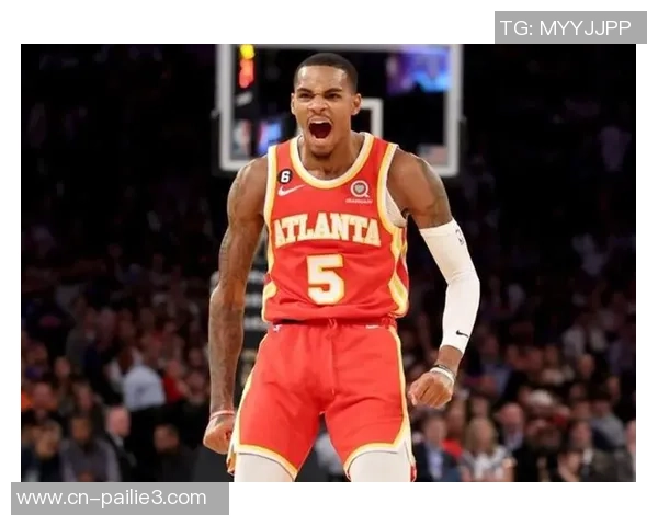 德章泰穆雷带领球队奋勇争先展现出色篮球才华与领导力